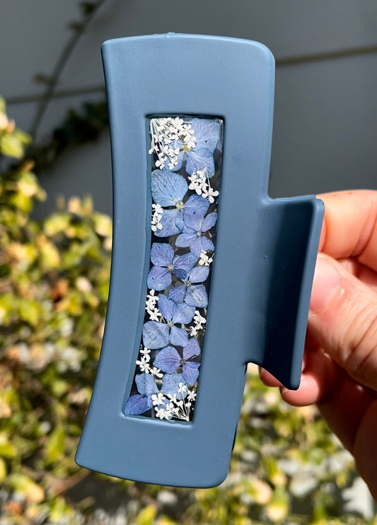Hydrangea Claw Clip