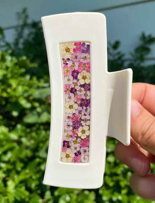 Alyssum Bouquet Claw Clip