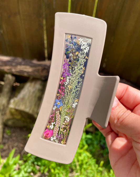 Blooming Claw Clip